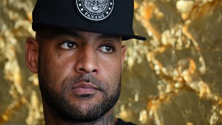 Des « centaines de tweets sexistes, racistes, transphobes et dénigrants » : au procès de Booba, une journaliste de franceinfo accuse le rappeur de l&rsquo;avoir « jetée en pâture »