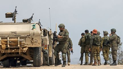 Un soldat israélien photographié frappant une statue de Jésus dans le sud du Liban, une enquête ouverte