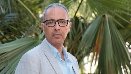 L&rsquo;écrivain Kamel Daoud annonce avoir été condamné à trois ans de prison ferme en Algérie pour son roman « Houris »