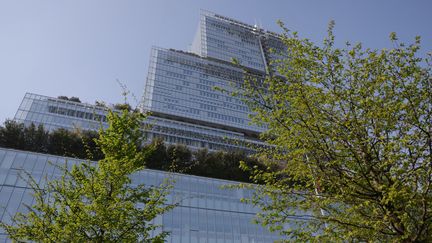 Le jeune hacker « HexDex », soupçonné d&rsquo;une vague de cyberattaques, a été mis en examen et écroué