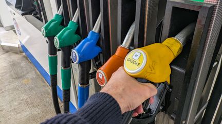 On vous explique pourquoi les spécialistes redoutent une pénurie de carburant en France