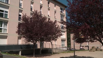 Ce que l&rsquo;on sait de l&rsquo;enquête visant un homme soupçonné d&rsquo;insultes racistes et de tirs à la carabine sur des enfants en Haute-Loire