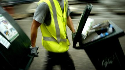 Pyrénées-Orientales : un éboueur grièvement blessé par un conducteur qui roulait sous protoxyde d&rsquo;azote et sans permis, la profession alerte