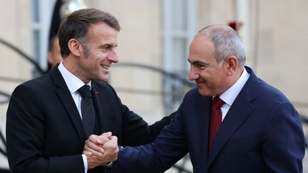 Sécurité, diplomatie européenne, paix avec l&rsquo;Azerbaïdjan… Quels sont les enjeux de la visite d&rsquo;Etat d&rsquo;Emmanuel Macron en Arménie, à partir de lundi ?