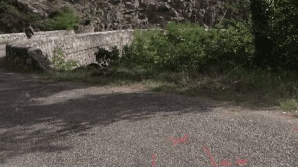 « C&rsquo;est effroyable » : accident mortel en Ardèche, plusieurs témoins signalent une vitesse excessive