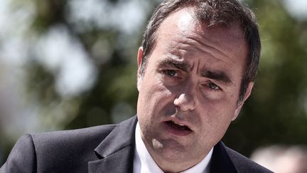 Sébastien Lecornu invite TotalEnergies « à un plafonnement généreux » des prix des carburants à la pompe, à la veille d&rsquo;une réunion avec les distributeurs