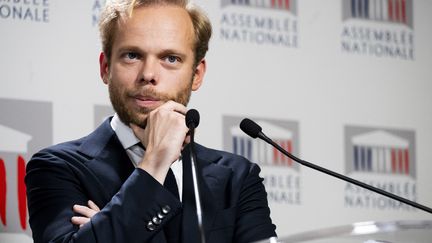 Présidentielle 2027 : les propositions de Charles Alloncle sur l&rsquo;audiovisuel public peuvent-elles alimenter les programmes des candidats à l&rsquo;Elysée ?