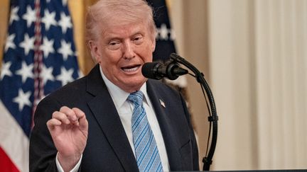 Guerre au Moyen-Orient : Donald Trump suspend son opération d&rsquo;escorte de navires dans le détroit d&rsquo;Ormuz, dans l&rsquo;espoir d&rsquo;un accord avec l&rsquo;Iran