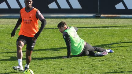 Vive altercation entre les deux joueurs du Real Madrid Aurélien Tchouaméni et Federico Valverde, une enquête interne ouverte