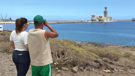 « Docteur, on ne risque vraiment rien ? » : sur l&rsquo;île de Tenerife, habitants et secours se préparent à l&rsquo;arrivée du « MV Hondius » dans la crainte de l&rsquo;hantavirus