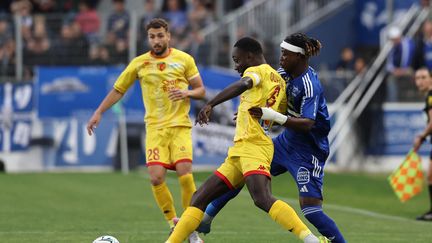 Ligue 2 : la montée du Mans en suspens après l&rsquo;interruption du match, Saint-Etienne et Rodez en barrages, Bastia relégué… L&rsquo;issue de la dernière journée