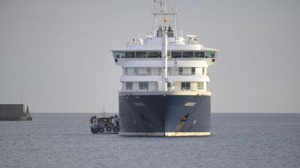 Hantavirus : un passager américain débarqué du « MV Hondius » testé « légèrement positif » au virus