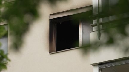« On a passé un cap » : après trois morts dans un incendie près de Lyon, la piste criminelle sur fond de narcotrafic envisagée