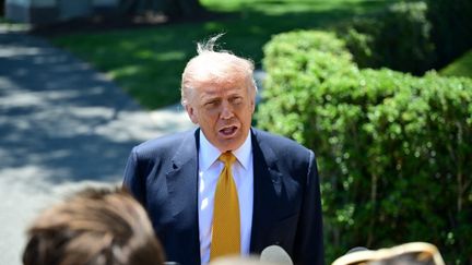 Guerre au Moyen-Orient : Donald Trump affirme qu&rsquo;il va parler de l&rsquo;Iran avec Xi Jinping lors de sa visite en Chine, avant de se contredire