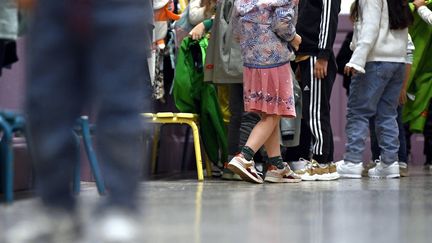 Violences dans le périscolaire à Paris : trois des 16 personnes placées en garde à vue vont être présentées à un juge d&rsquo;instruction