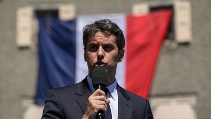« J&rsquo;aime passionnément la France et j&rsquo;aime profondément les Français » : Gabriel Attal se déclare candidat à l&rsquo;élection présidentielle de 2027