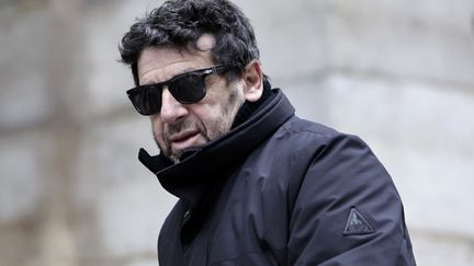 Pourquoi les maires n&rsquo;ont-ils pas le pouvoir d&rsquo;annuler les concerts de Patrick Bruel, accusé de violences sexuelles ?