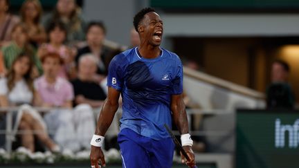 Des débuts à 19 ans, une demi-finale perdue contre Federer, des matchs marathon… Vingt ans d&rsquo;échanges passionnés entre Gaël Monfils et Roland-Garros