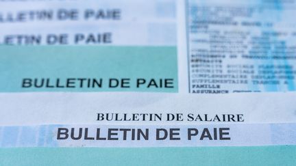 Pouvoir d&rsquo;achat : huit syndicats demandent dans un courrier au Premier ministre « une augmentation du point d&rsquo;indice » des agents publics