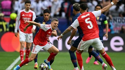 Ligue des champions : cueilli à froid par le but d&rsquo;Arsenal, Paris ronronne (0-1). Suivez et commentez le match avec nous