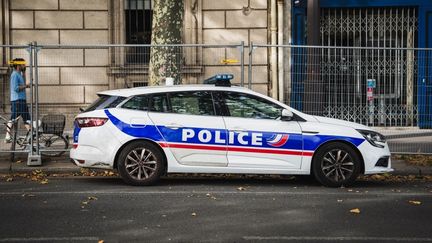 Les deux sœurs âgées découvertes mortes chez elles à Paris sont décédées d&rsquo;une défaillance cardiovasculaire, « aucune lésion traumatique » constatée, annonce le parquet