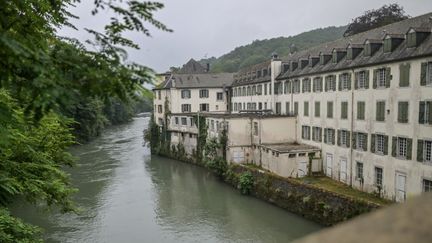 Que propose le texte visant à lutter contre les violences à l’école, issu de l’affaire Bétharram, examiné à partir de lundi à l’Assemblée ?
