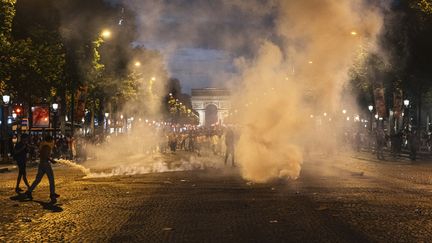 « Je ne me rappelle pas de ce que j&rsquo;ai fait » : aux comparutions immédiates après la victoire en Ligue des champions, de jeunes prévenus sans casier judiciaire se succèdent en maillot du PSG