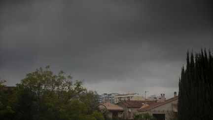 Le Var, les Alpes-de-Haute-Provence et les Alpes-Maritimes placés en vigilance orange aux orages mardi après-midi