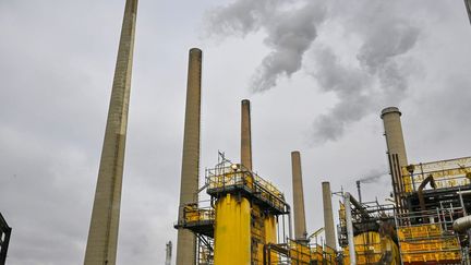 Financement des énergies fossiles : les banques françaises ont diminué leur soutien en 2025, à l’exception de la Société Générale
