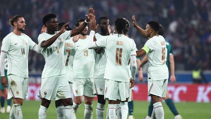Un triplé de Michael Olise permet à l&rsquo;équipe de France de battre l&rsquo;Irlande du Nord avant de décoller pour la Coupe du monde aux Etats-Unis