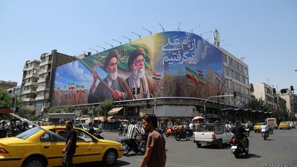 Guerre au Moyen-Orient : Téhéran a répliqué dans la nuit aux frappes de Washington sur l’Iran, en visant des bases américaines dans le Golfe