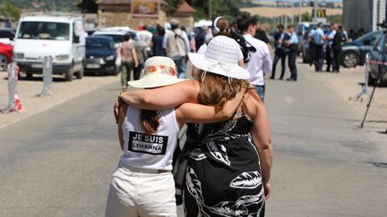 « On aurait pu éviter ce drame » : aux obsèques de Lyhanna à Fleurance, un dernier hommage empreint de colère