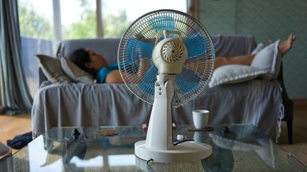 « Les journées plus longues sont un facteur aggravant » : pourquoi l&rsquo;épisode de chaleur qui débute est différent de celui de mai