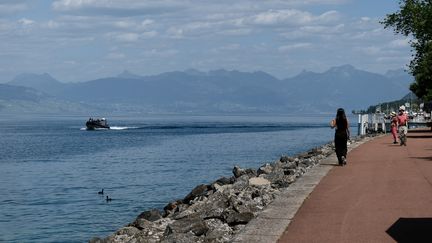 « On doit être la ville la plus sécurisée du monde » : en plein G7, Evian se retrouve désertée le temps du sommet