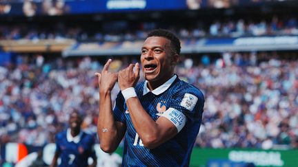 Coupe du monde 2026 : on vous explique la célébration « flûte traversière » de Kylian Mbappé après son but face au Sénégal