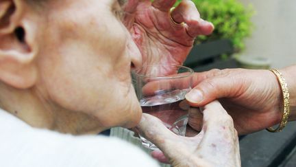 « Il faut veiller à ce qu’il n’y ait pas de déshydratation » : à Saint-Denis, les plus démunis, premières victimes de la canicule