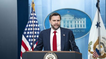 Accord entre l&rsquo;Iran et les Etats-Unis : la Suisse annonce le report des pourparlers entre l&rsquo;Iran et les Etats-Unis après l&rsquo;annulation de la venue du vice-président américain
