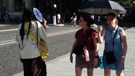 Canicule : 60 départements placés en vigilance orange samedi et dimanche, jusqu’à 39°C attendus localement