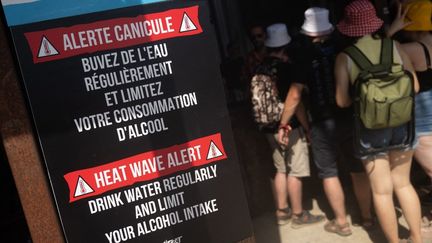 Pourquoi le corps se déshydrate plus vite quand on boit de l’alcool en période de canicule