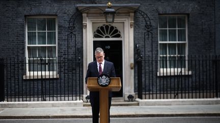 « Certains sont déçus de moi » : comment le Premier ministre britannique Keir Starmer, qui a démissionné lundi, a été poussé vers la sortie