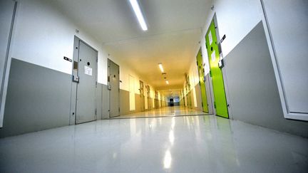 Une détenue enceinte de sept mois porte plainte contre l&rsquo;administration pénitentiaire pour « mise en danger de la vie d&rsquo;autrui » face à la canicule