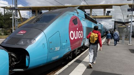 « Je ne peux pas garantir que tout va marcher très bien à 100 % » pour les départs en vacances en cas de nouvelle canicule, mais la SNCF « donne le maximum », assure Jean Castex