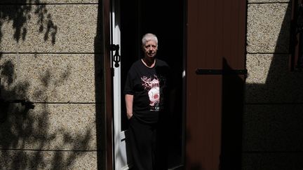 « Comment je fais ? Je me mets dans le congélo ? » : à l&rsquo;approche d&rsquo;une nouvelle canicule, Mireille redoute que son HLM ne se transforme encore en « grille-pain »