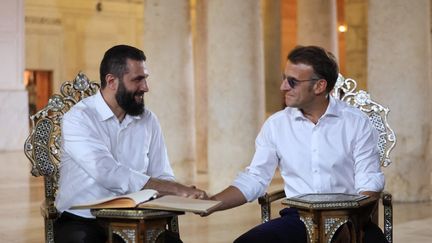 Investissements, sécurité, influence régionale… Les enjeux de la visite historique d’Emmanuel Macron en Syrie