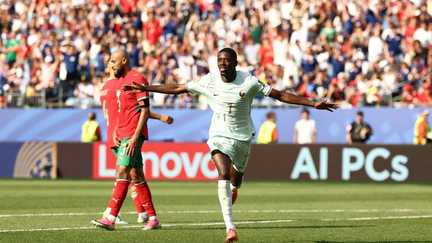 L&rsquo;équipe de France force le verrou marocain  (2-0) et se qualifie pour les demi-finales de la Coupe du monde 2026
