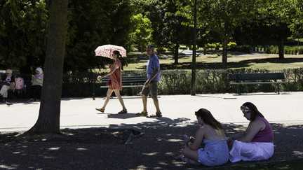 Des températures de 40°C dans l&rsquo;Ouest, une canicule au moins jusqu&rsquo;au 14 juillet… A quelle météo faut-il s&rsquo;attendre dans les prochains jours ?