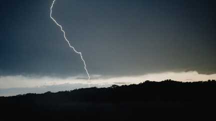 Après les orages nocturnes, 20 000 foyers privés d&rsquo;électricité dans le Sud-Ouest