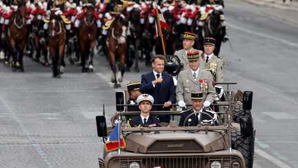 « Ce sera massif » : Emmanuel Macron promet « un défilé historique » pour le dernier 14-Juillet de son double quinquennat