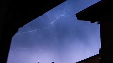 La vigilance rouge canicule est levée, mais 69 départements restent en vigilance orange et 11 sont concernés par un risque d&rsquo;orages
