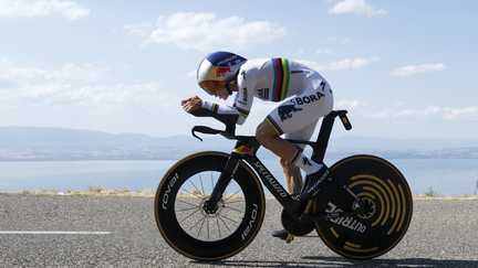 Tour de France : le Belge Remco Evenepoel écrase le contre-la-montre et reprend 28 secondes à Tadej Pogacar, Paul Seixas quatrième